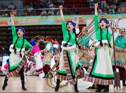 曼晚：利用大数据推算，最适合曼城右后卫位置的人选是埃纳